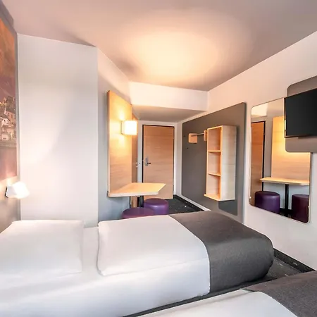 Regensburg-city Hotel 3*