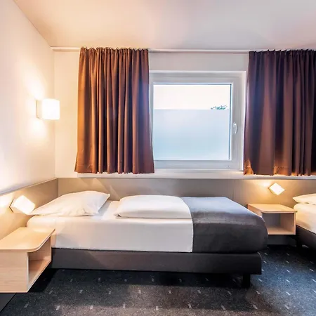 Regensburg-city 3*